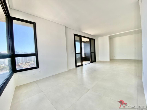 Imagem Apartamento com 3 Quartos à Venda, 106 m² em Centro - Torres Imagem Apartamento com 3 Quartos à Venda, 106 m² em Centro - Torres