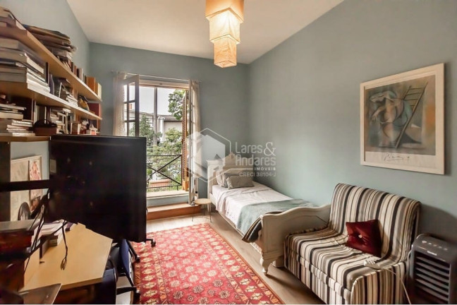Imagem Casa com 4 Quartos à Venda, 300 m² em Moema - São Paulo Imagem Casa com 4 Quartos à Venda, 300 m² em Moema - São Paulo