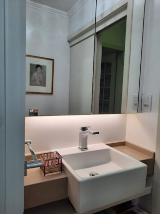 Imagem Imóvel com 2 Quartos à Venda,  em Moinhos De Vento - Porto Alegre