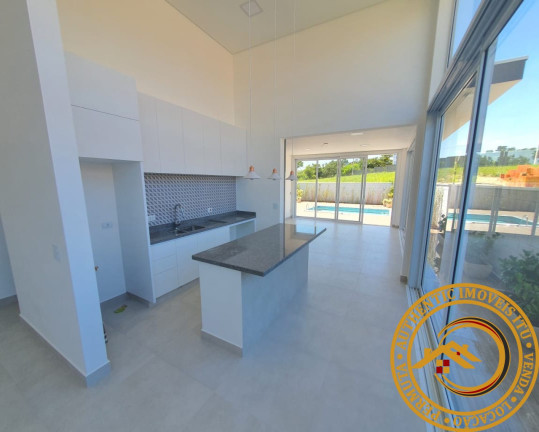 Imagem Casa com 3 Quartos à Venda, em Brasil - Itu Imagem Casa com 3 Quartos à Venda, em Brasil - Itu