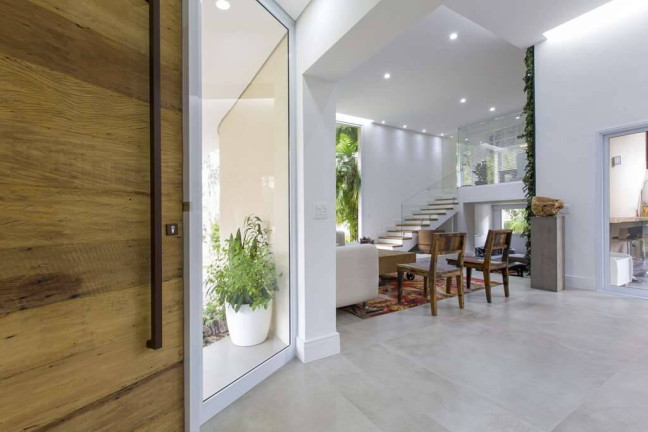 Imagem Casa de Condomínio com 5 Quartos à Venda, em Parque Silvino Pereira - Cotia Imagem Casa de Condomínio com 5 Quartos à Venda, em Parque Silvino Pereira - Cotia