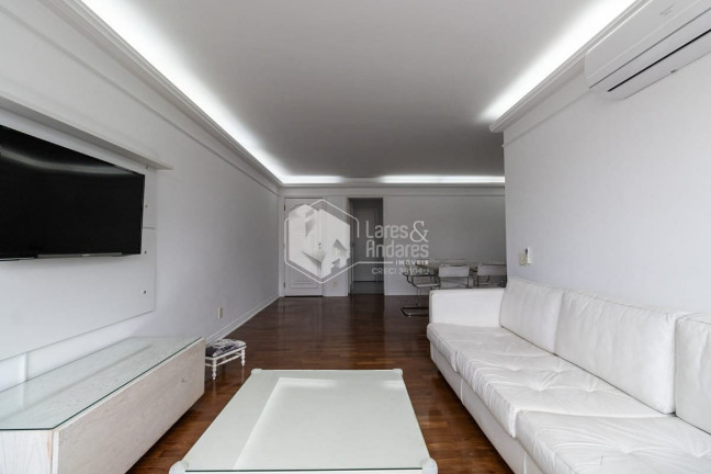 Imagem Apartamento com 3 Quartos à Venda, 128 m² em Pinheiros - São Paulo Imagem Apartamento com 3 Quartos à Venda, 128 m² em Pinheiros - São Paulo