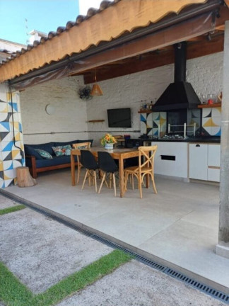 Imagem Casa com 3 Quartos à Venda, 210 m² em Indianópolis - São Paulo Imagem Casa com 3 Quartos à Venda, 210 m² em Indianópolis - São Paulo