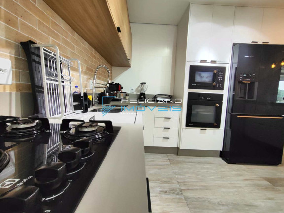 Imagem Apartamento com 3 Quartos à Venda, 185 m² em Canto Do Forte - Praia Grande