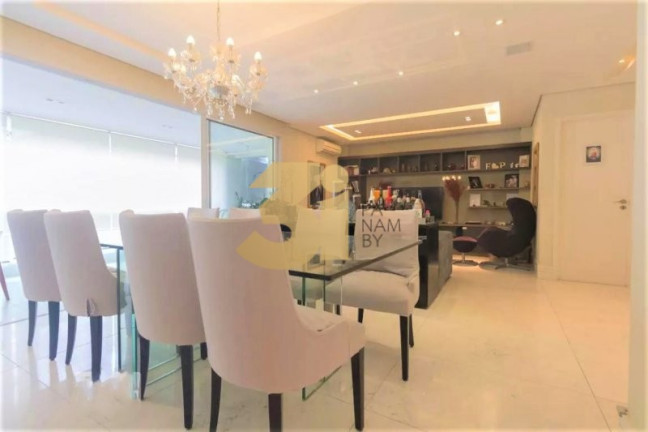 Apartamento com 3 Quartos à Venda, 202 m² em Campo Belo - São Paulo