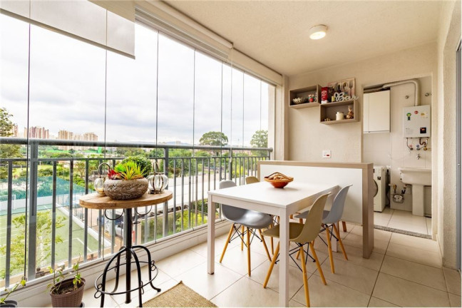 Imagem Apartamento com 2 Quartos à Venda, 76 m² em Vila Anastácio - São Paulo
