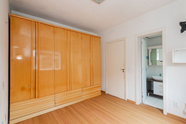 Imagem Apartamento com 3 Quartos à Venda, 84 m² em Tristeza - Porto Alegre Imagem Apartamento com 3 Quartos à Venda, 84 m² em Tristeza - Porto Alegre