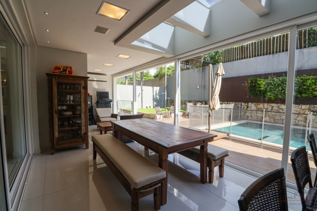 Imagem Casa com 4 Quartos à Venda, 339 m² em João Paulo - Florianópolis Imagem Casa com 4 Quartos à Venda, 339 m² em João Paulo - Florianópolis