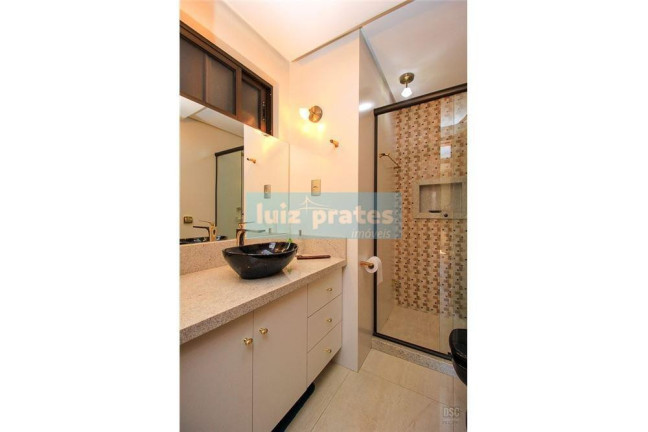 Imagem Apartamento com 1 Quarto à Venda, 157 m² em Petrópolis - Porto Alegre