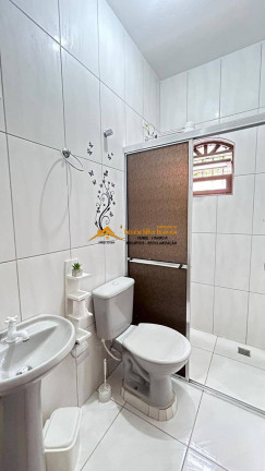 Imagem Casa com 2 Quartos à Venda, 180 m² em Vila Seabra - Mongaguá