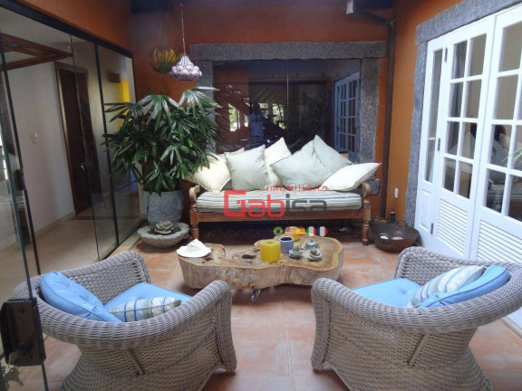Imagem Casa com 4 Quartos à Venda, 300 m² em Marina - Armação Dos Búzios Imagem Casa com 4 Quartos à Venda, 300 m² em Marina - Armação Dos Búzios