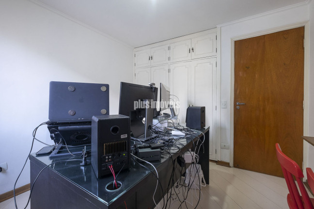 Imagem Apartamento com 3 Quartos à Venda, 142 m² em Consolação - São Paulo Imagem Apartamento com 3 Quartos à Venda, 142 m² em Consolação - São Paulo