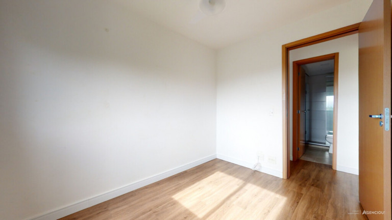 Imagem Imóvel com 2 Quartos à Venda, 50 m² em Tristeza - Porto Alegre Imagem Imóvel com 2 Quartos à Venda, 50 m² em Tristeza - Porto Alegre