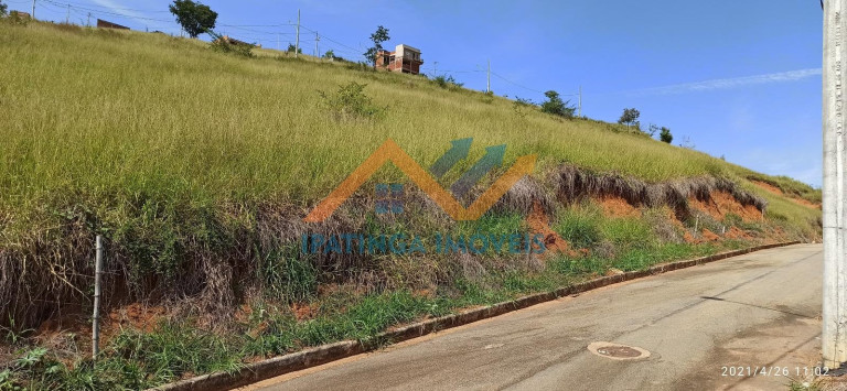 Terreno à Venda, 354 m² em Cidade Nova - Iapu