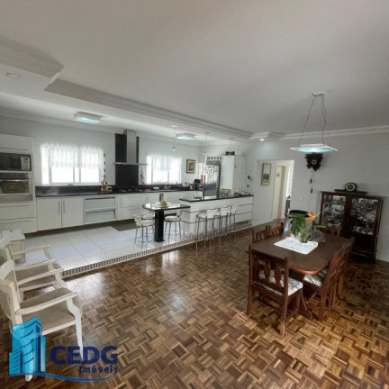 Imagem Casa com 3 Quartos à Venda, 396 m² em Boqueirão - Curitiba Imagem Casa com 3 Quartos à Venda, 396 m² em Boqueirão - Curitiba