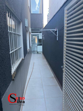 Imagem Casa com 4 Quartos à Venda, 180 m² em Jardim Itália - Maringá