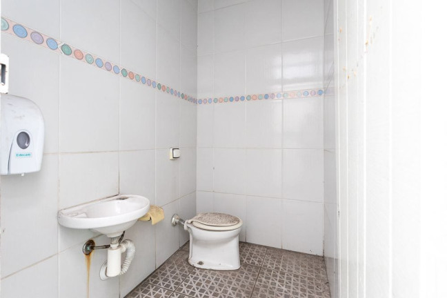 Imagem Casa com 7 Quartos à Venda, 375 m² em Jardim D’abril - São Paulo