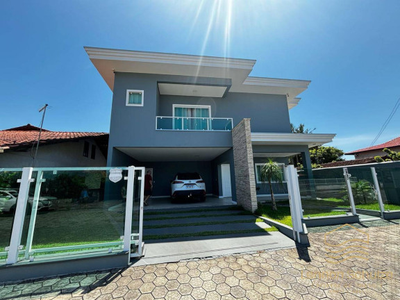Imagem Casa com 5 Quartos à Venda, 433 m² em Centro - Balneário Barra Do Sul Imagem Casa com 5 Quartos à Venda, 433 m² em Centro - Balneário Barra Do Sul
