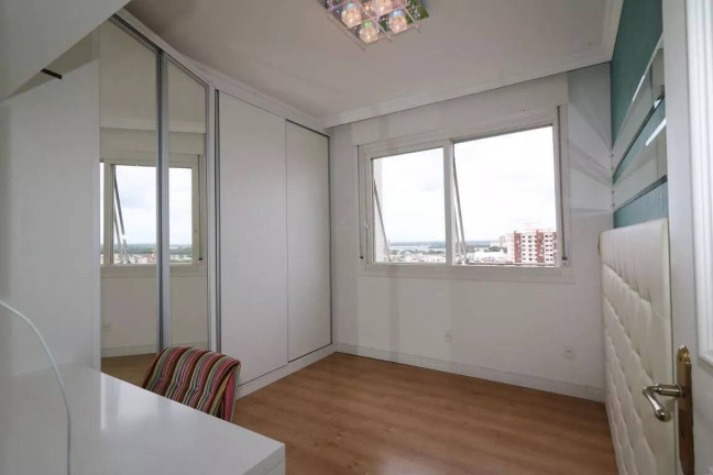 Imagem Apartamento com 3 Quartos à Venda, 134 m² em Moinhos De Vento - Porto Alegre Imagem Apartamento com 3 Quartos à Venda, 134 m² em Moinhos De Vento - Porto Alegre