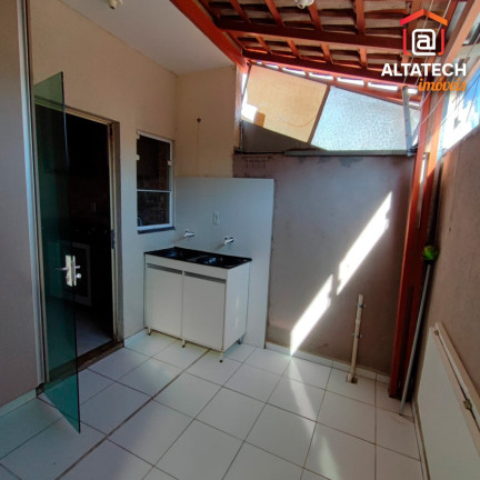 Imagem Casa com 2 Quartos à Venda, 1 m² em Estância São José - Poços De Caldas