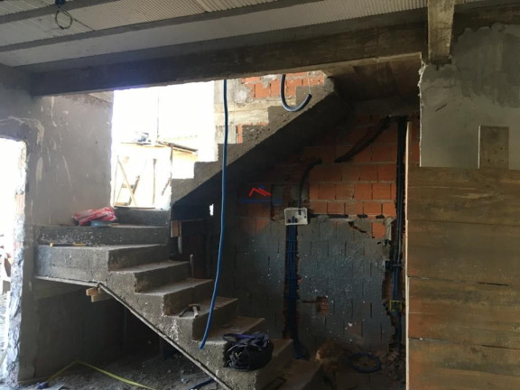 Imagem Sobrado com 2 Quartos à Venda, 125 m² em São João Do Rio Vermelho - Florianópolis