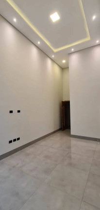 Imagem Casa com 3 Quartos à Venda, 200 m² em Jardim Oriental - Maringá