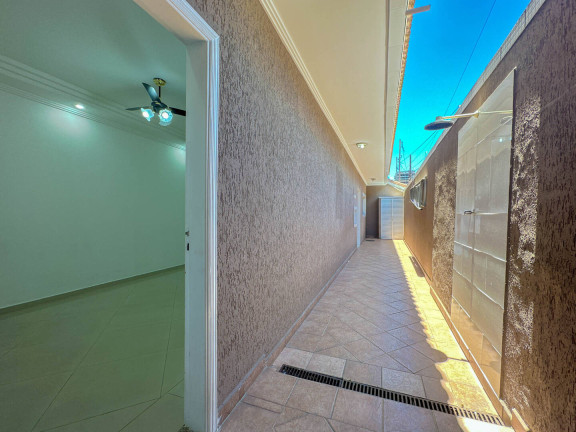 Imagem Casa com 3 Quartos à Venda, 130 m² em Canto Do Forte - Praia Grande