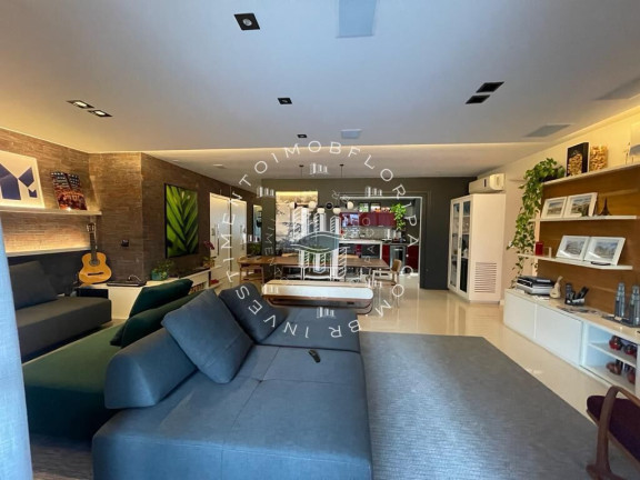 Apartamento com 3 Quartos à Venda, 184 m² em Itacorubi - Florianópolis