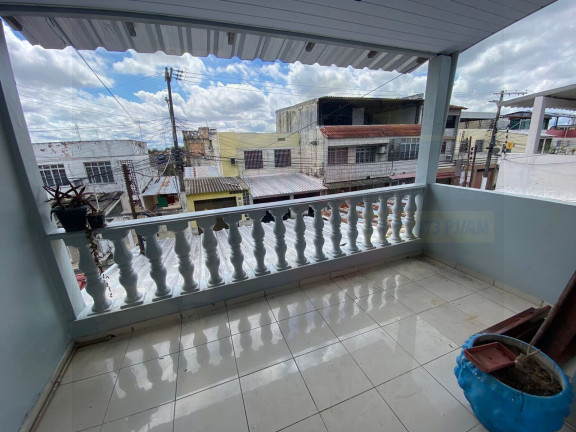 Imagem Casa com 4 Quartos à Venda, 516 m² em Flores - Manaus