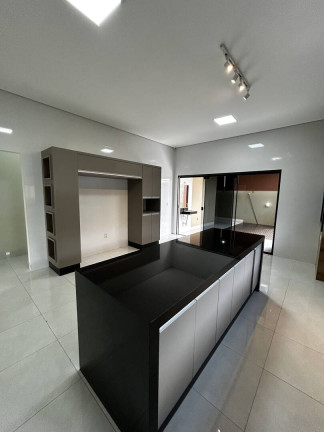 Imagem Casa com 3 Quartos à Venda, em Jd Tarumã - Tangará Da Serra Imagem Casa com 3 Quartos à Venda, em Jd Tarumã - Tangará Da Serra