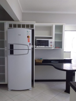 Imagem Imóvel com 3 Quartos à Venda, 228 m² em Centro - Balneário Camboriú