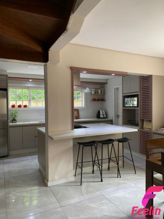 Imagem Casa com 5 Quartos à Venda, 308 m² em Campeche - Florianópolis