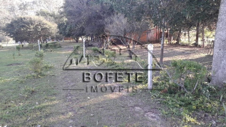 Imagem Imóvel com 2 Quartos à Venda, 25.000 m² em Gigante - Bofete