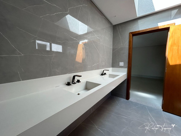Imagem Casa de Condomínio com 4 Quartos à Venda, 453 m² em Residencial Alphaville Flamboyant - Goiânia