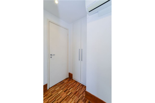 Imagem Apartamento com 2 Quartos à Venda, 87 m² em Moema - São Paulo Imagem Apartamento com 2 Quartos à Venda, 87 m² em Moema - São Paulo