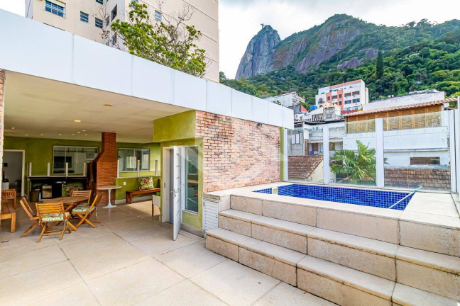 Casa com 4 Quartos à Venda, 595 m² em Humaitá - Rio De Janeiro