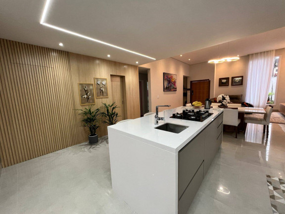 Imagem Casa com 3 Quartos à Venda, 220 m² em Interlagos - São Paulo