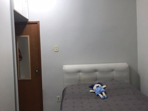 Imagem Casa com 3 Quartos à Venda, 498 m² em Vila Campanaro - Duque De Caxias