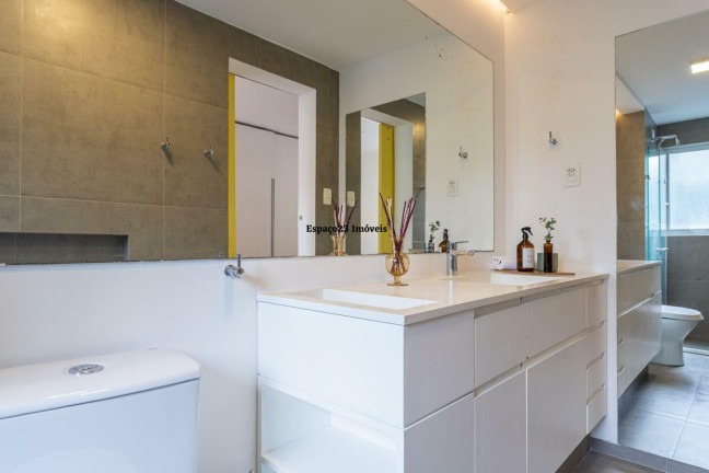 Imagem Apartamento com 1 Quarto à Venda, 72 m² em Moema - São Paulo Imagem Apartamento com 1 Quarto à Venda, 72 m² em Moema - São Paulo