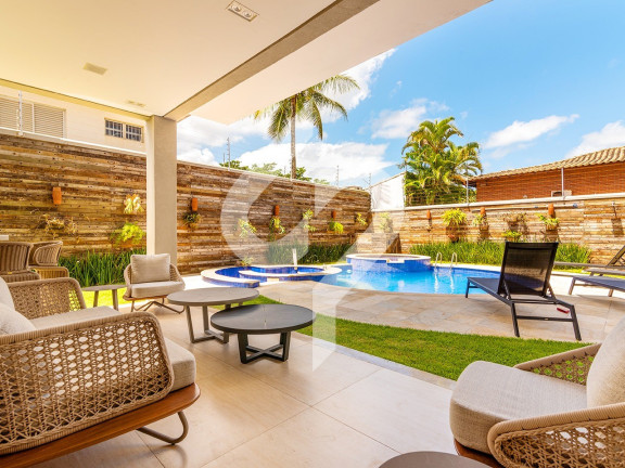 Imagem Sobrado com 5 Quartos à Venda,  em Enseada - Guarujá