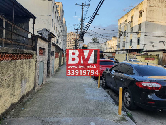 Imagem Apartamento com 2 Quartos à Venda, 63 m² em Olaria - Rio De Janeiro Imagem Apartamento com 2 Quartos à Venda, 63 m² em Olaria - Rio De Janeiro