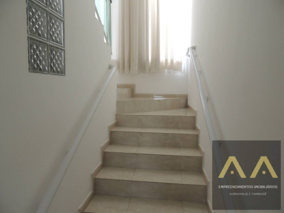 Imagem Casa com 4 Quartos à Venda, 330 m² em Alphaville - Santana De Parnaíba Imagem Casa com 4 Quartos à Venda, 330 m² em Alphaville - Santana De Parnaíba