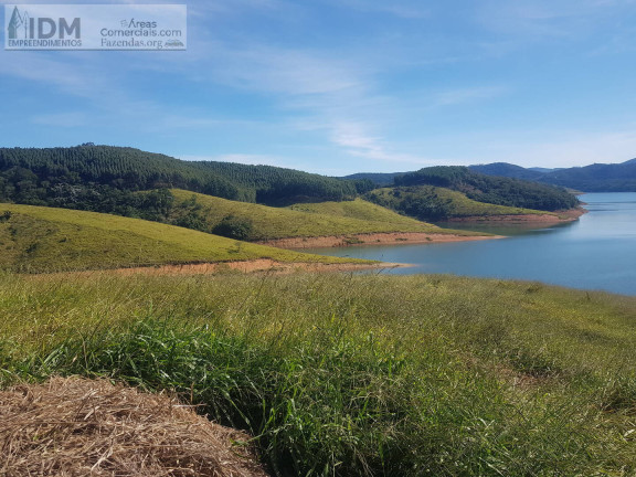 Chácara à Venda, 768 m² em Paraibuna