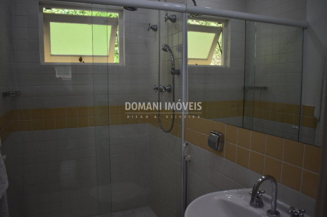 Imagem Casa com 6 Quartos à Venda, 682 m² em Região De Capivari - Campos Do Jordão