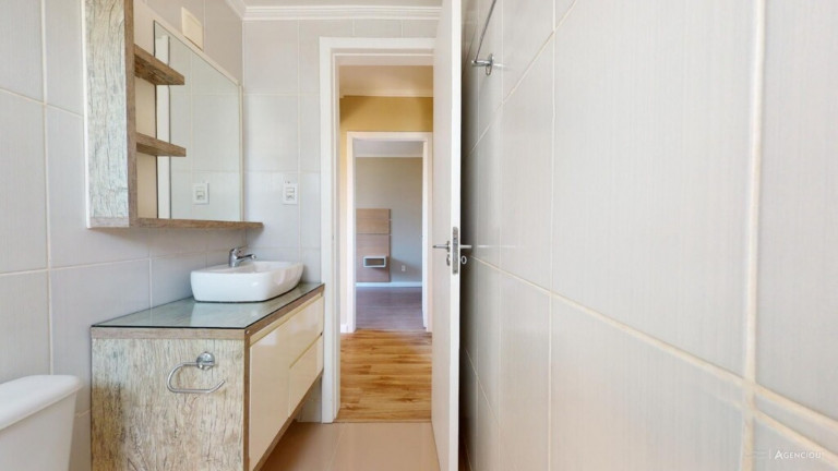 Imagem Imóvel com 2 Quartos à Venda, 69 m² em Jardim Itu - Porto Alegre Imagem Imóvel com 2 Quartos à Venda, 69 m² em Jardim Itu - Porto Alegre