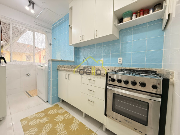 Imagem Imóvel com 3 Quartos à Venda, 64 m² em América - Joinville