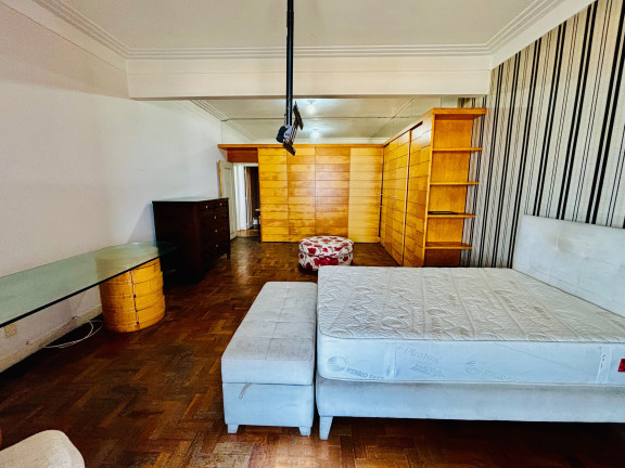 Imagem Imóvel com 4 Quartos à Venda, 280 m² em Copacabana - Rio De Janeiro Imagem Imóvel com 4 Quartos à Venda, 280 m² em Copacabana - Rio De Janeiro