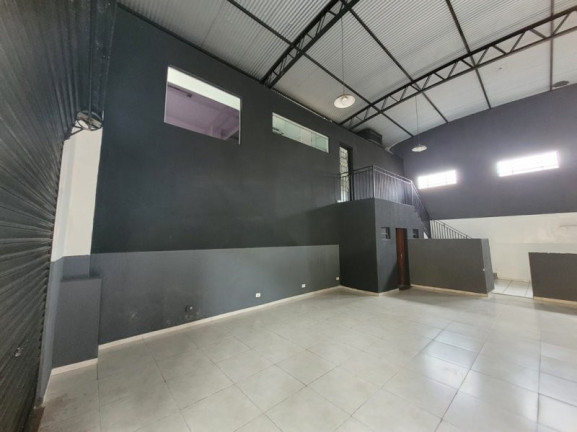 Imagem Imóvel à Venda, 195 m² em Centro - Jacarezinho Imagem Imóvel à Venda, 195 m² em Centro - Jacarezinho