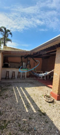 Imagem Casa com 4 Quartos à Venda, 312 m² em Lagoinha - Ubatuba