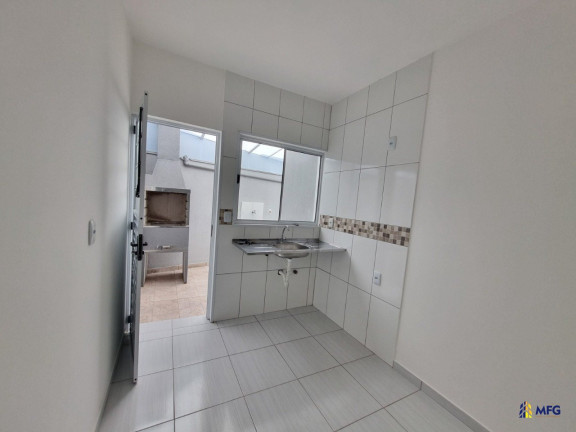 Imagem Casa de Condomínio com 2 Quartos à Venda, 44 m² em Vossoroca - Votorantim